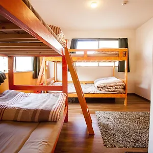 Casa Macondo , Osaka Japón